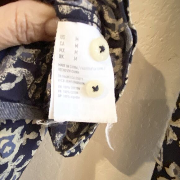 American Eagle Button Front Seriously Soft Paisley Shirt Mens Medium Classic Fit - Picture 9 of 10